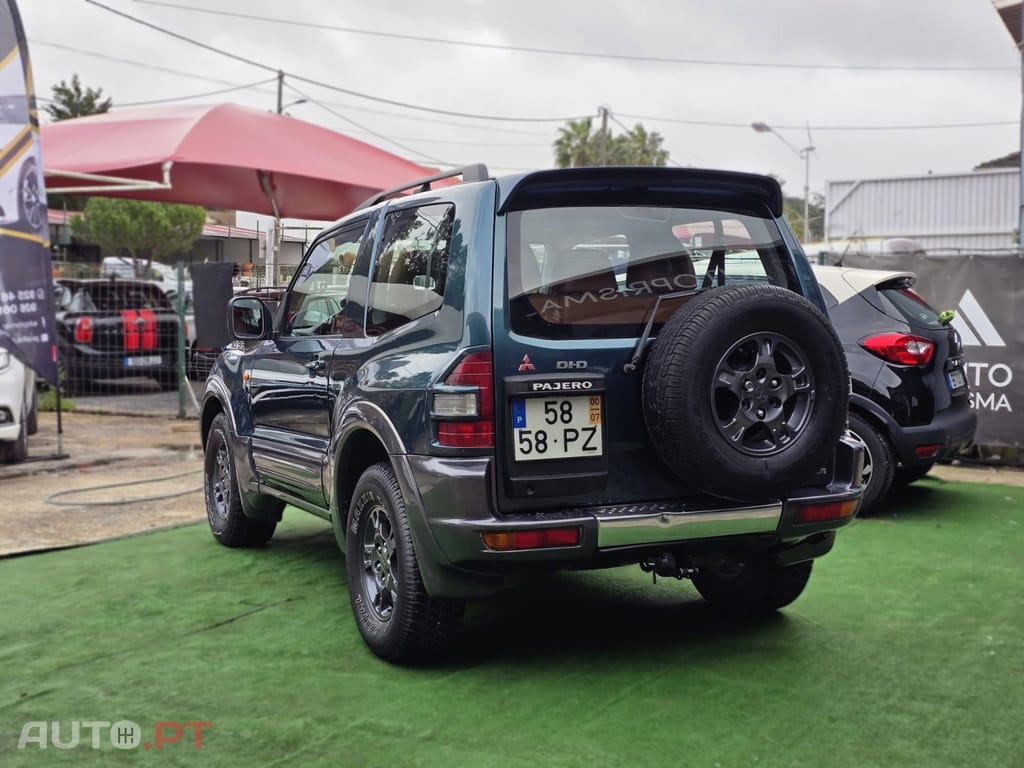 Mitsubishi Pajero 3.2 DI-D GLS