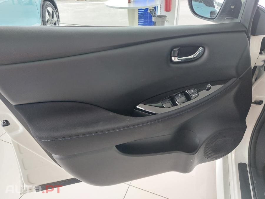 Nissan Leaf N-Connecta