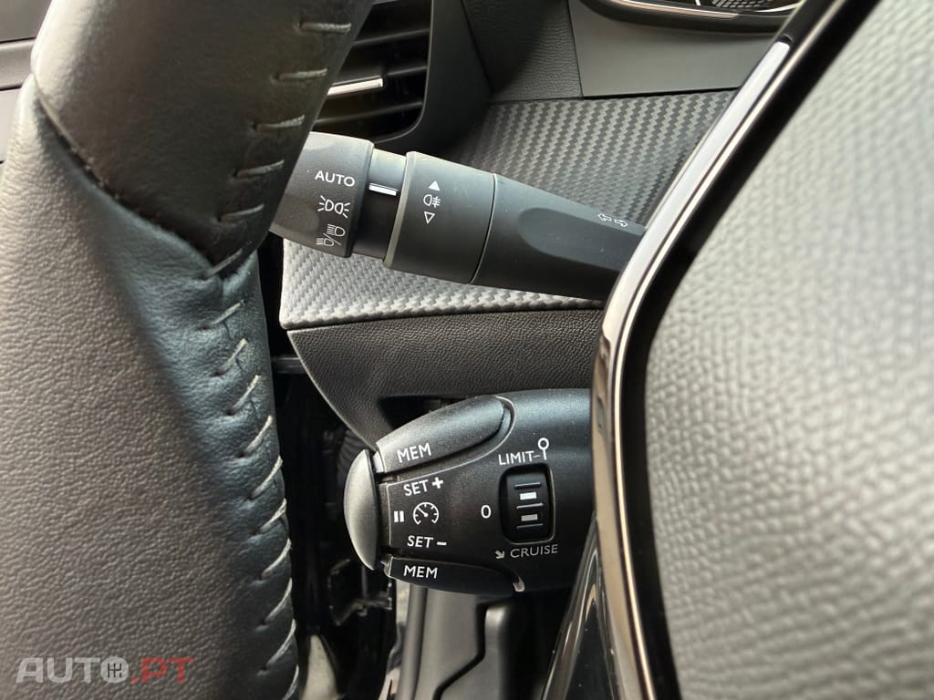 Peugeot 208 1.2 PureTech Active Pack