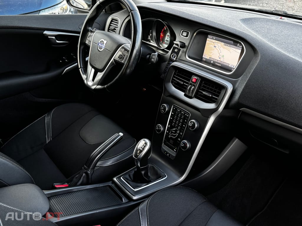Volvo V40 1.6 D2 Momentum