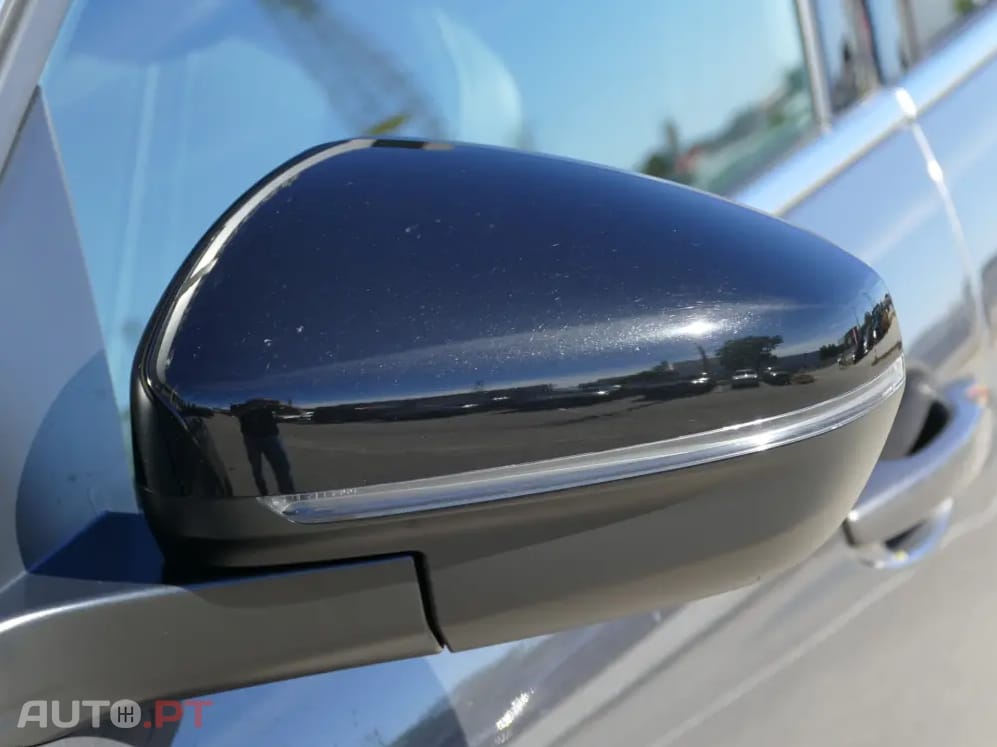 Peugeot 3008 1.5 BlueHDi GT EAT8