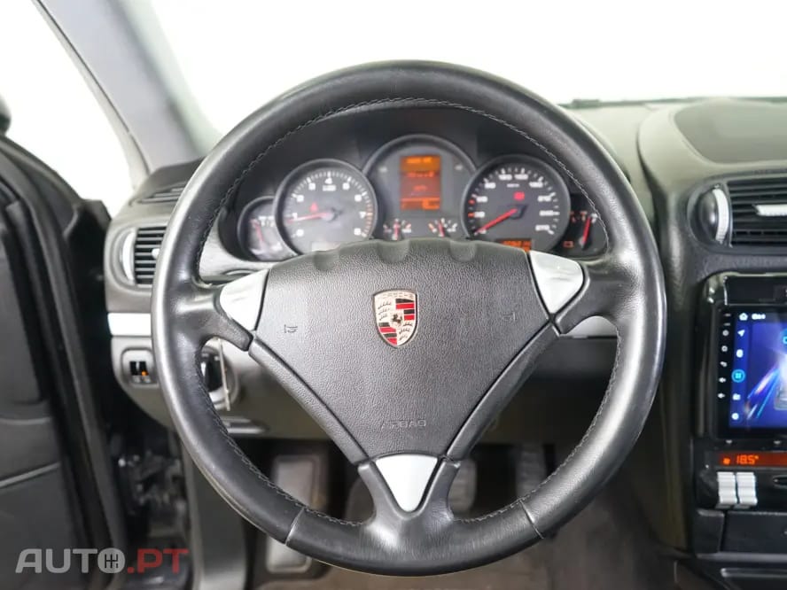 Porsche Cayenne Tiptronic