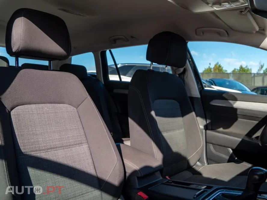 Volkswagen Passat Variant 2.0 TDI Elegance DSG