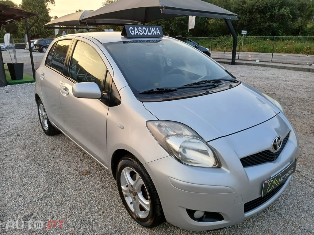 Toyota Yaris 1.0 VVT-I