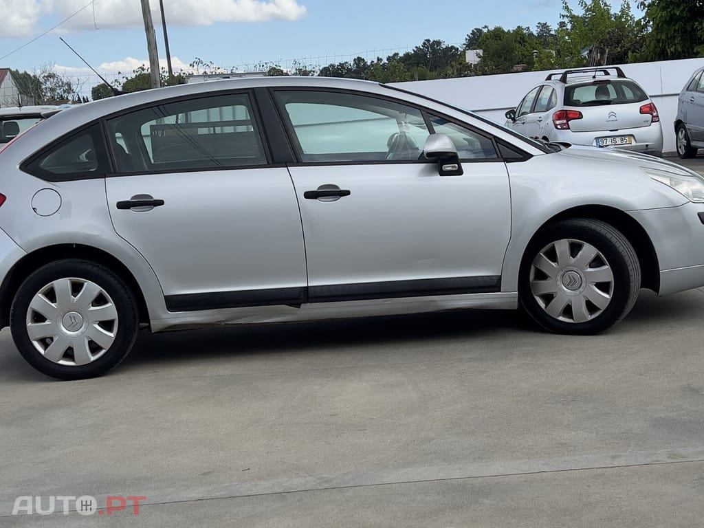 Citroen C4 1.4 16V SX
