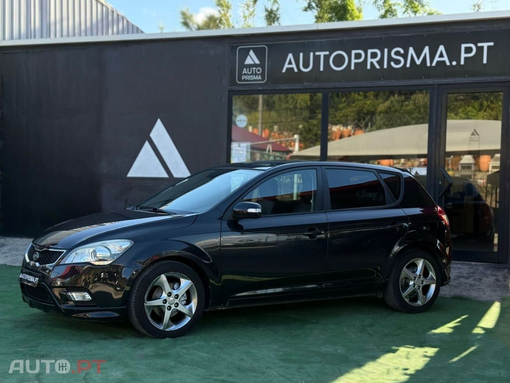 Kia Ceed 1.6 CRDi EX