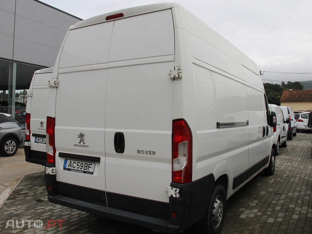 Peugeot Boxer 2.2 BlueHDi 330 L1H1