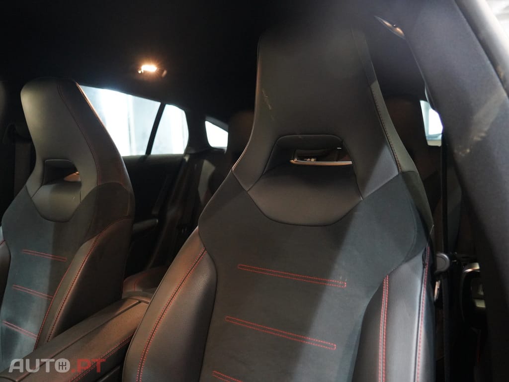 Mercedes-Benz CLA 180 AMG Line Aut.