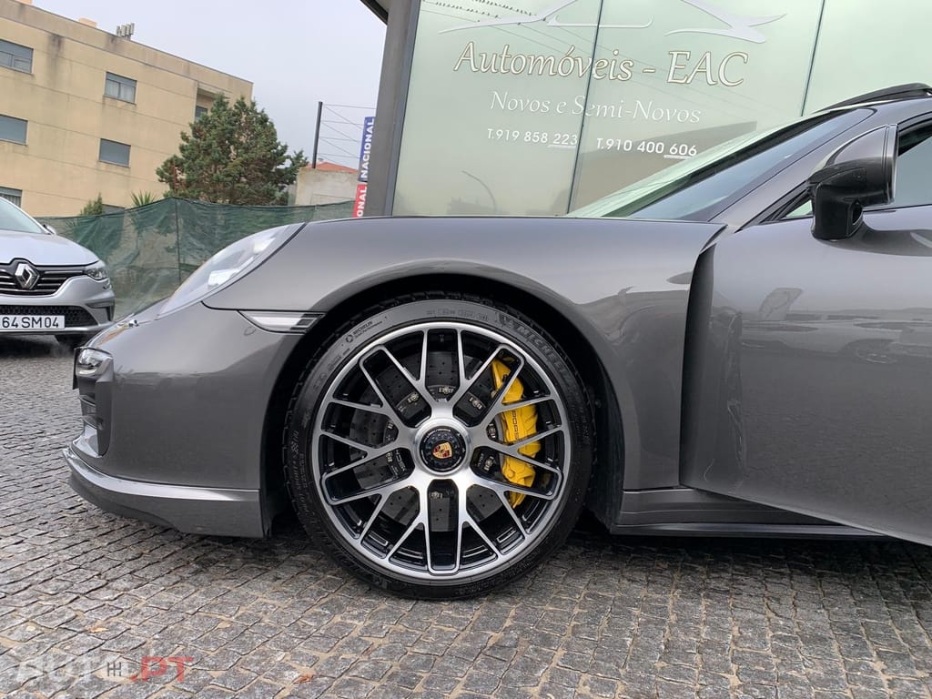 Porsche 911 Turbo S PDK