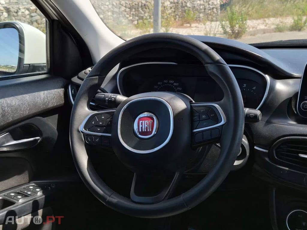 Fiat Tipo 1.3 M-Jet Easy