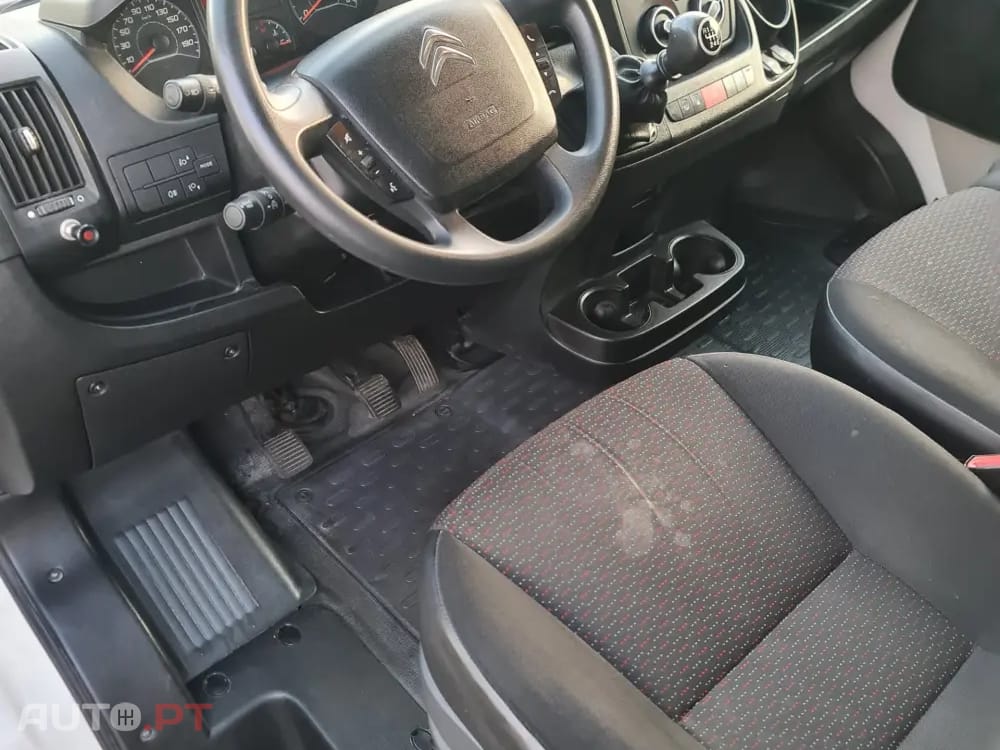Citroën Jumper 2.0 BlueHDi 33 L3H2 — fotografia 16
