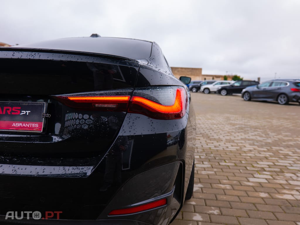 BMW 420 d Desportiva M Auto