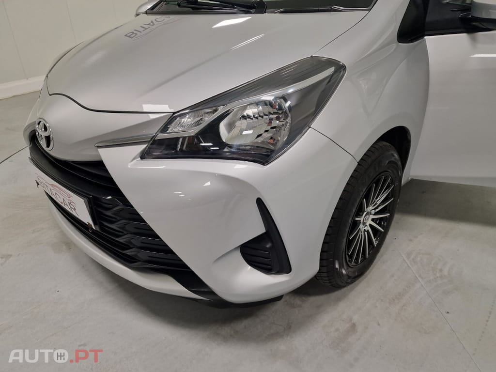 Toyota Yaris 1.0 VVT-I ACTIVE