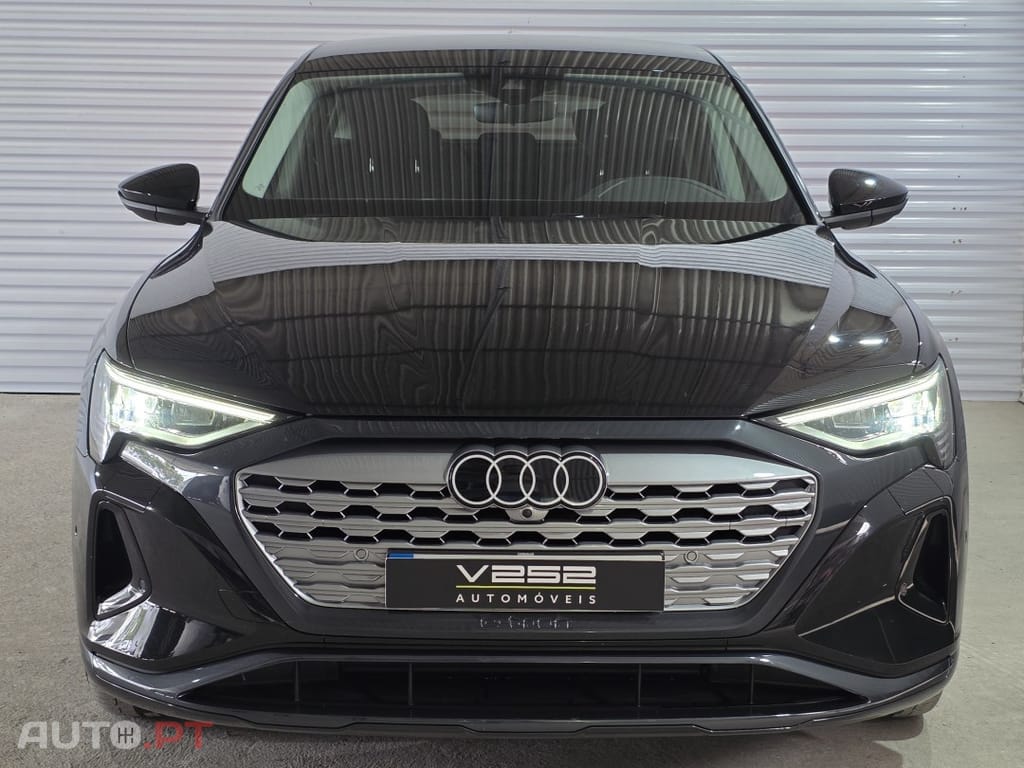 Audi Q8 E-Tron 55 quattro Advanced