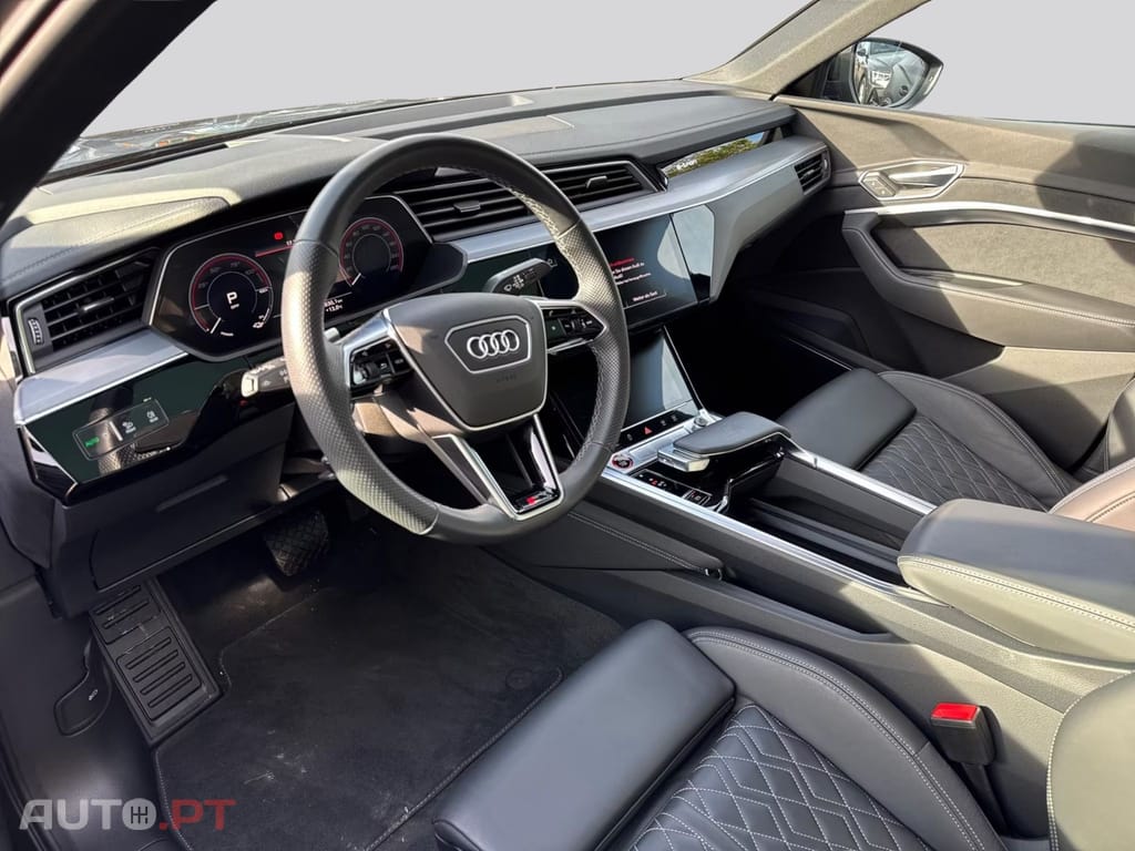 Audi E-Tron S BLACK I.V.A DEDUTIVEL