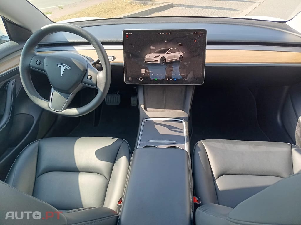 Tesla Model 3 Standard Range Plus RWD