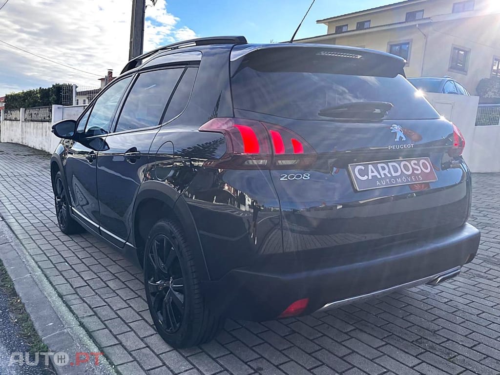 Peugeot 2008 BLUE-HDI GT LINE