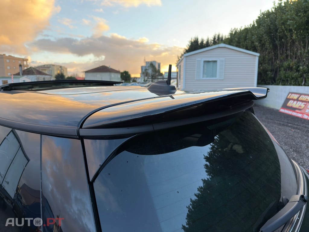 MINI John Cooper Works Premium JCW Plus Auto