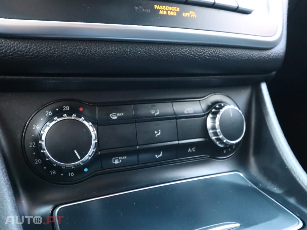 Mercedes-Benz CLA 180 d 7G-DCT AMG Line