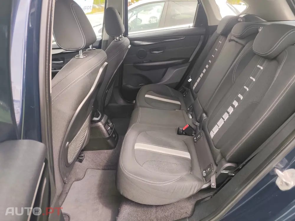 BMW 216 d