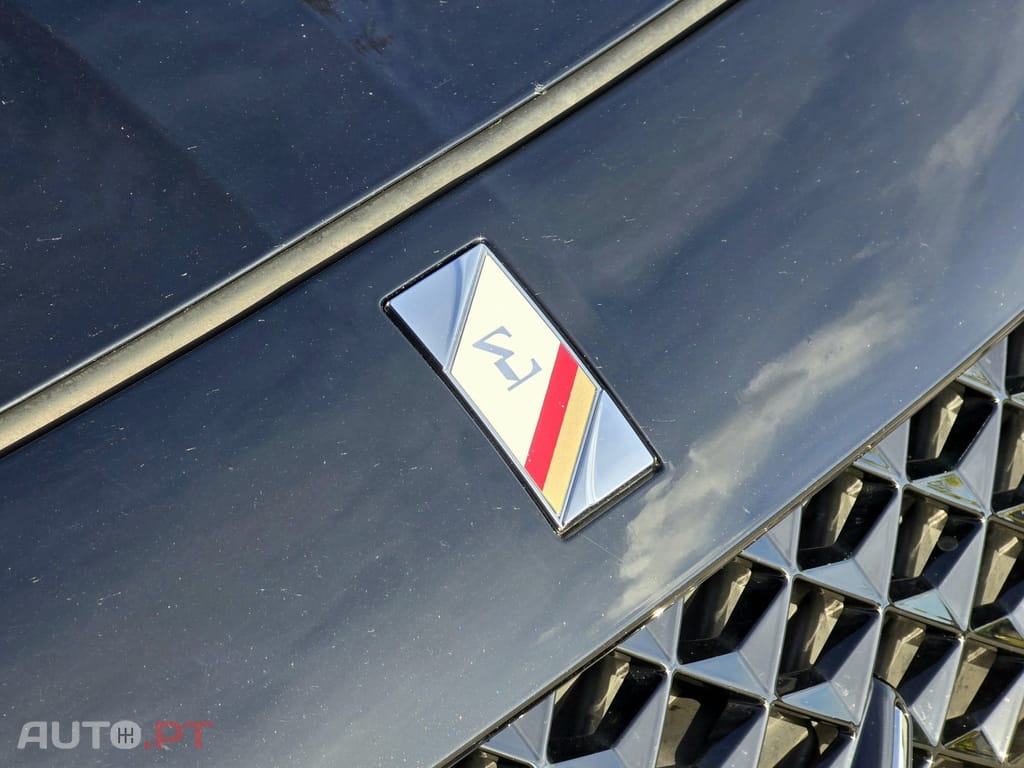 DS DS7 Crossback E-Tense Performance Line+ EAT8