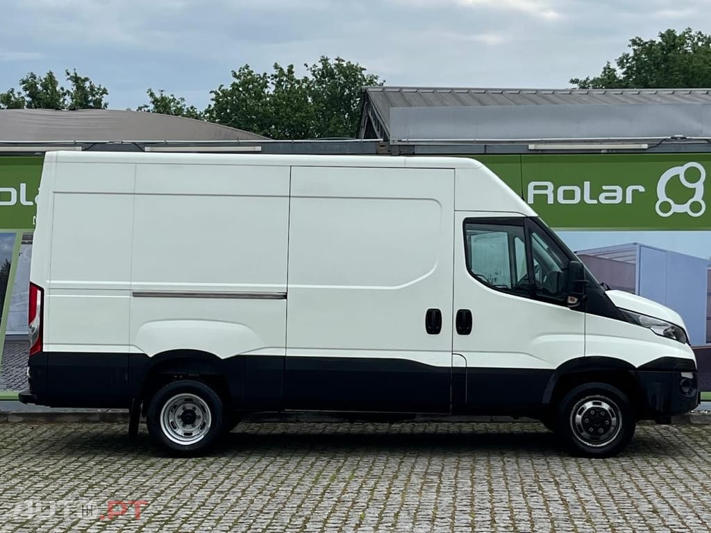 Iveco Daily 35 - 180 CAIXA AUTOMATICA