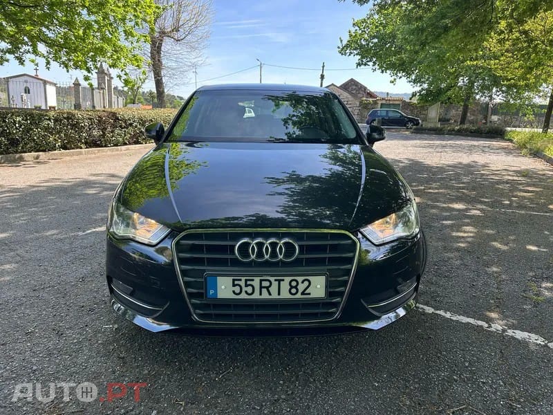 Audi A3 Sportback 1.6 TDi Business Line Attraction S tronic