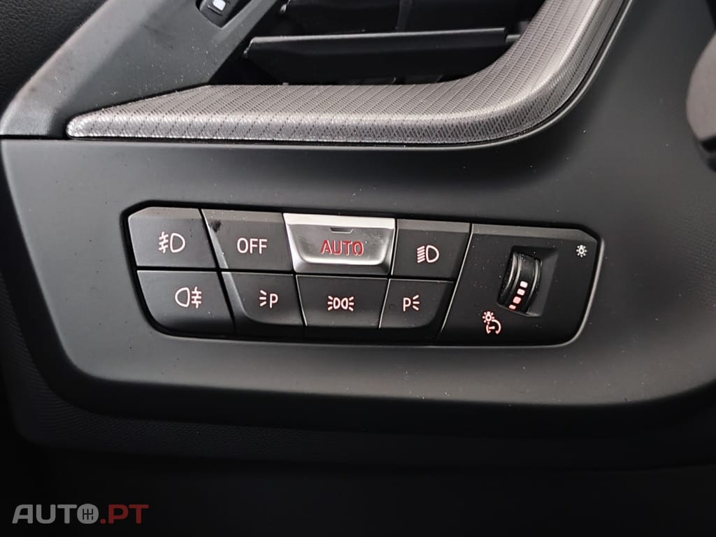 BMW 116 d Pack Desportivo M