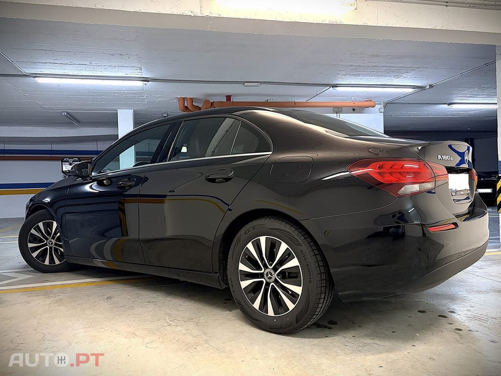 Mercedes-Benz A 180 d limousine