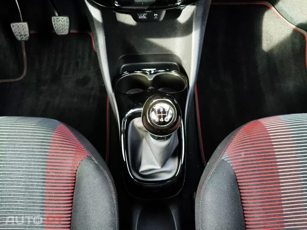 Peugeot 108 1.2 GT LINE