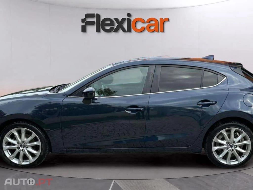 Mazda 3 1.5 Sky-D Excellence Navi