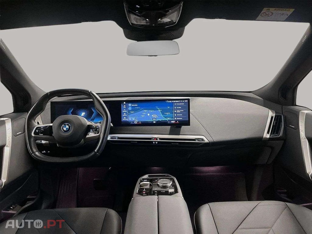 BMW iX xDrive50 I.V.A DEDUTÍVEL 