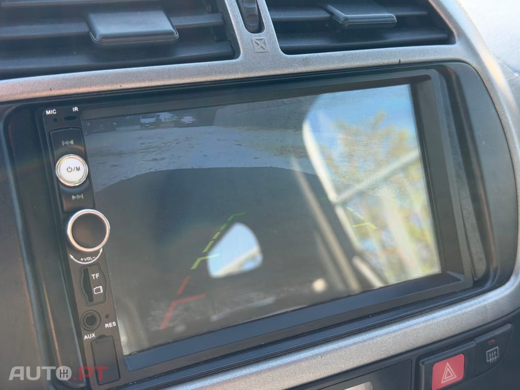 Toyota RAV4 2.0 VVT-i Pack 2