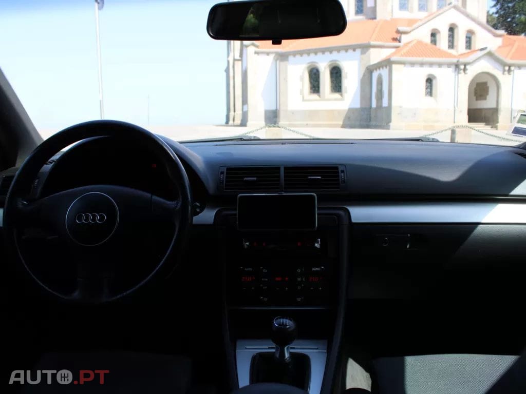 Audi A4 1.9 TDI m6 S-Line