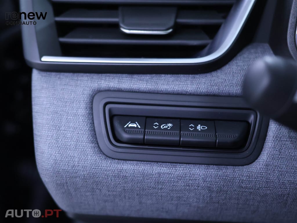 Renault Clio 1.0 Tce Evolution Bi-fuel — fotografia 14