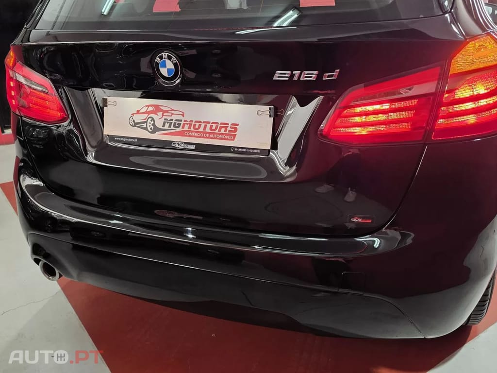 BMW 216 d Advantage Auto
