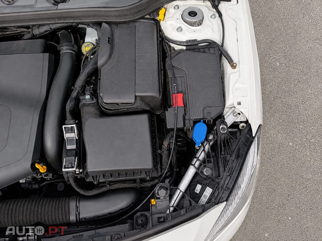 Mercedes-Benz A 200 D 4matic c/auto