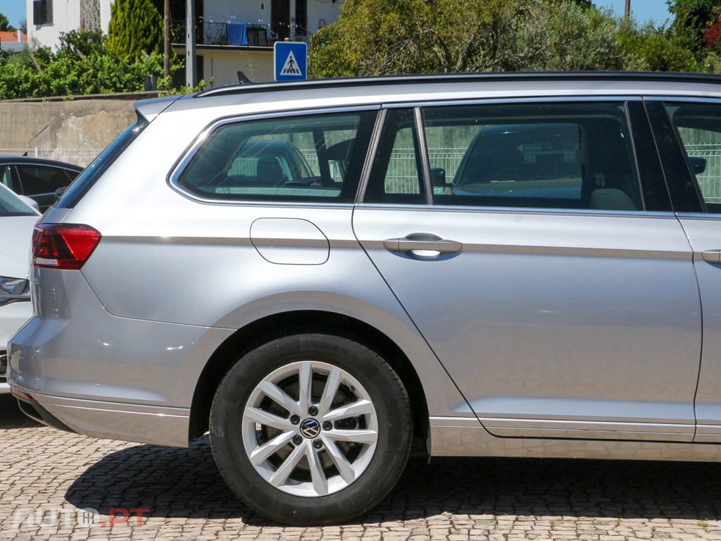 Volkswagen Passat Variant 2.0 TDi Elegance DSG