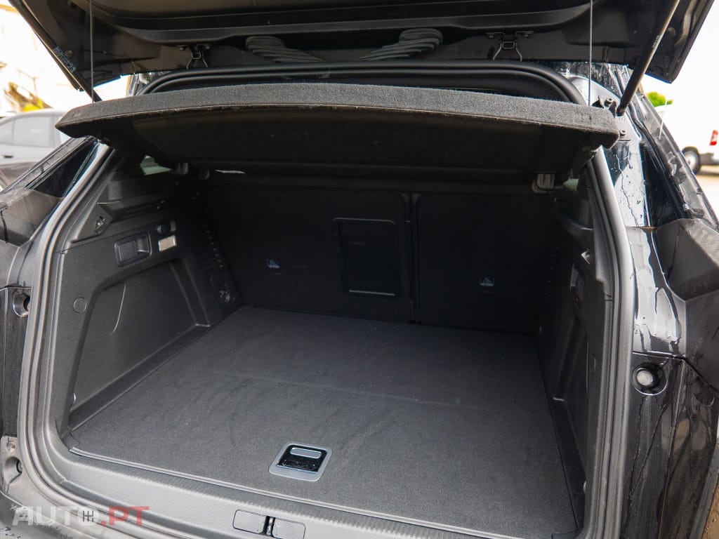 Peugeot 3008 1.6 Hybrid GT e-EAT8