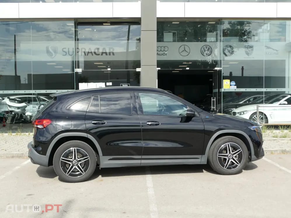 Mercedes-Benz EQA 250 AMG Line