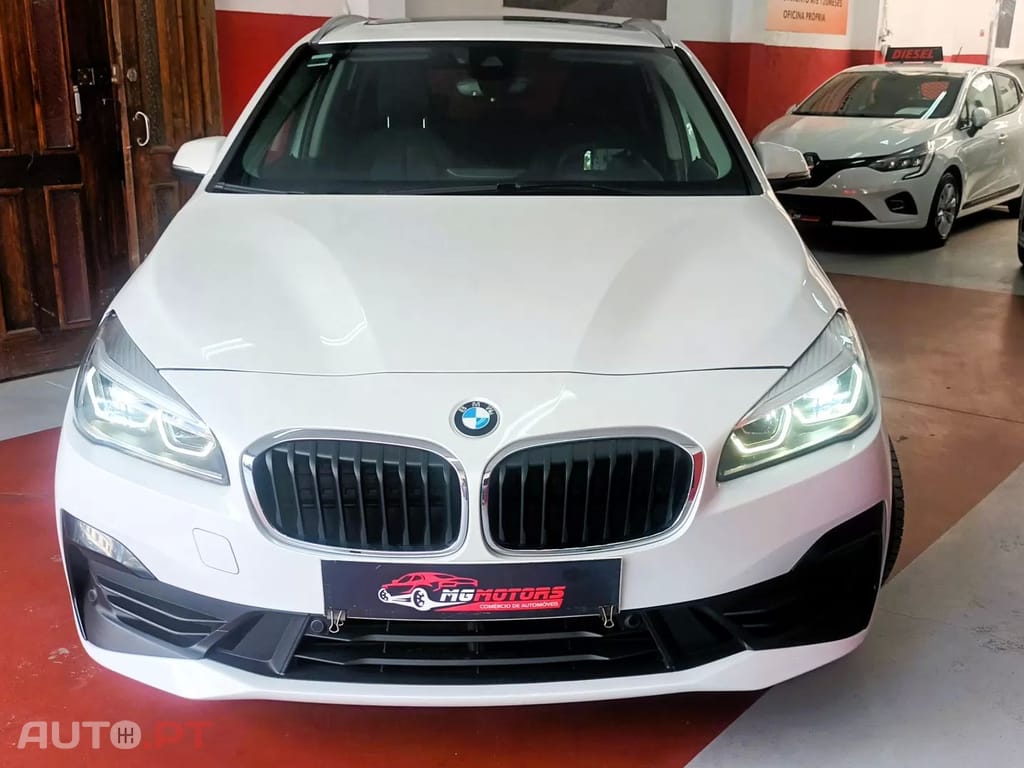 BMW 225 Line Sport