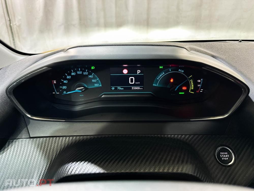 Peugeot E-208 50 kWh SE Style