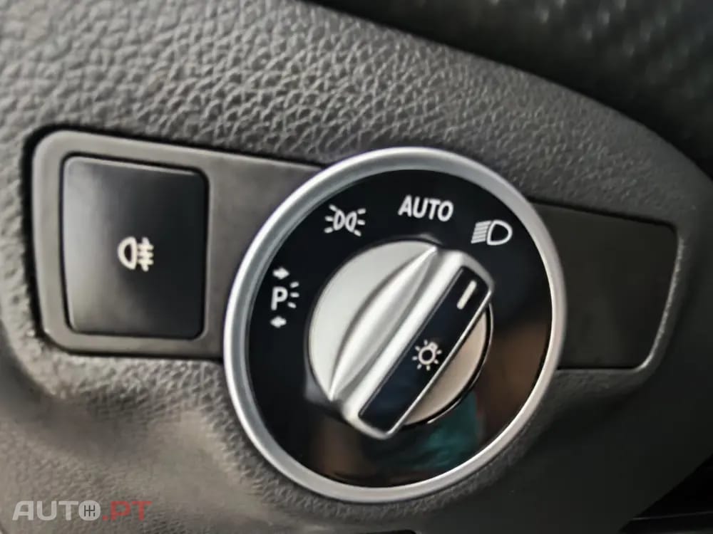 Mercedes-Benz A 180 (BlueEFFICIENCY) AMG Sport