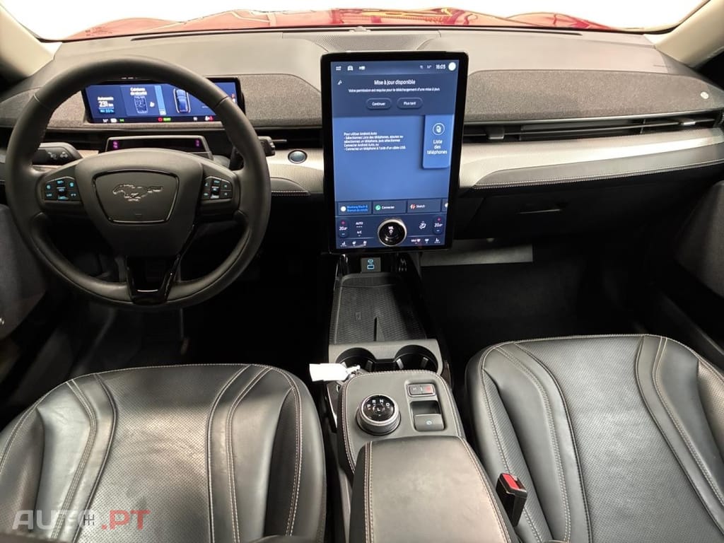 Ford Mustang Mach-E Standard Range