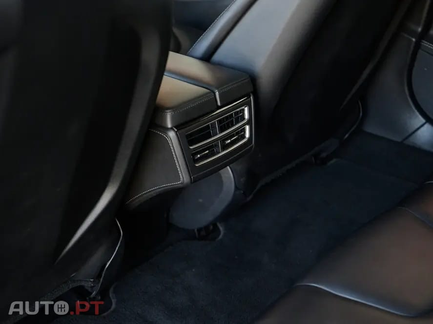 Tesla Model S Dual Motor AWD