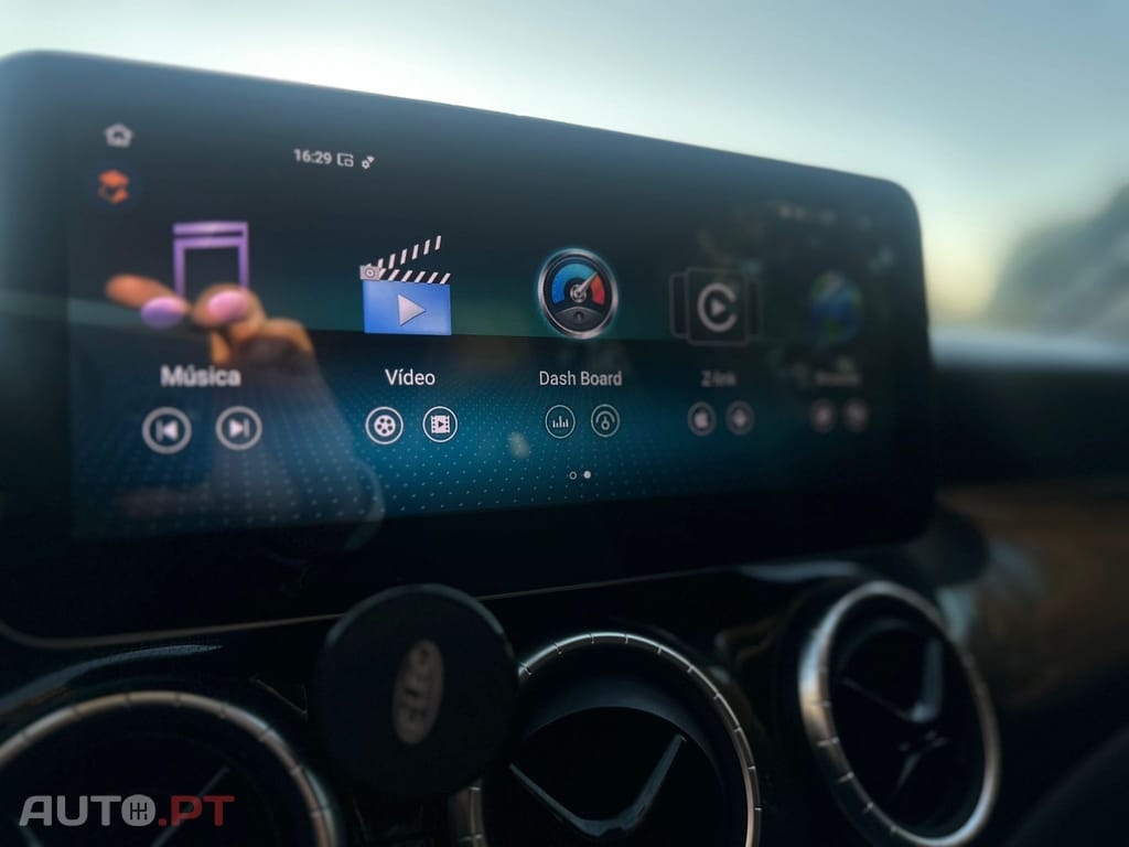 Mercedes-Benz CLA 180 CDi AMG Line Aut.