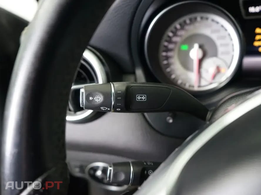 Mercedes-Benz CLA 200 AMG Line Aut.