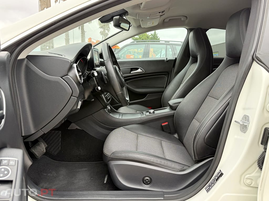 Mercedes-Benz CLA 200 d Shooting Brake Urban Aut.