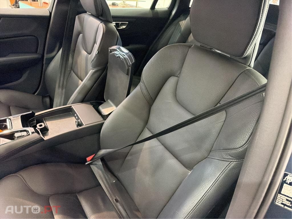 Volvo V60 2.0 T6 AWD TE Core