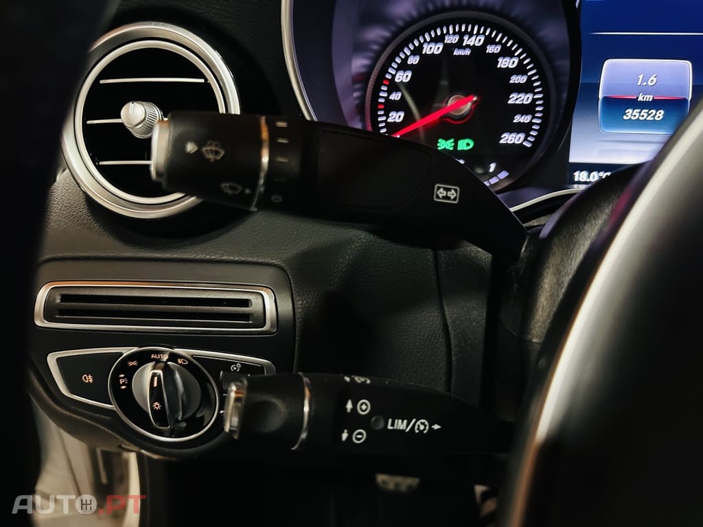 Mercedes-Benz C 180 AMG Line